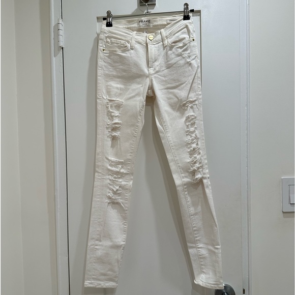 FRAME “Le Skinny de Jeanne” Distressed White Jeans - size 24 - Picture 5 of 8